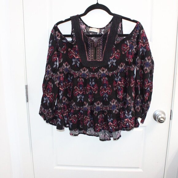 3/$30 altar'd state cold shoulder size small floral blouse - Picture 1 of 4